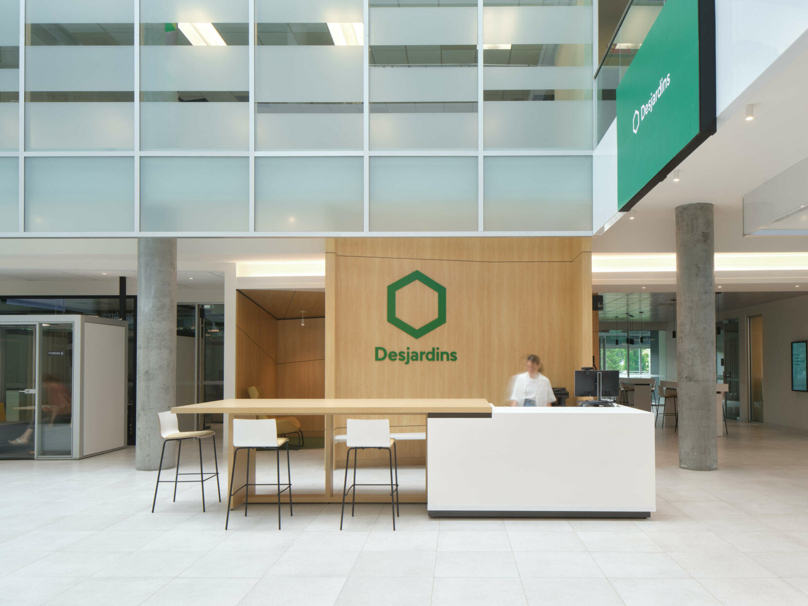 An impressive architectural innovation for the Caisse Desjardins de Granby - Haute-Yamaska