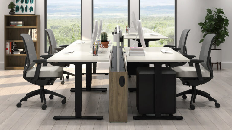 Auxi Chair - Adjustable Table II