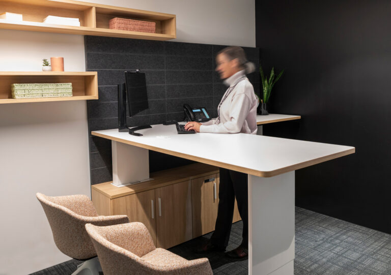 Take Off Bureau ajustable FP